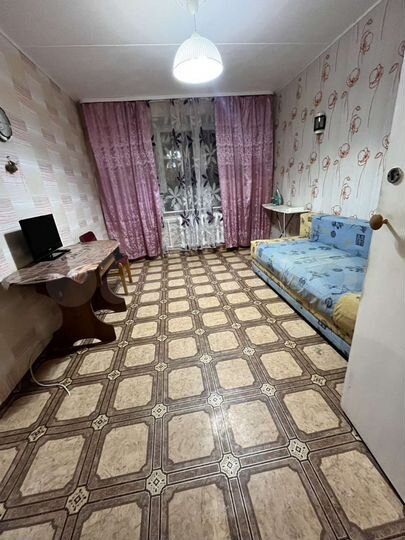 Комната 13 м² в 2-к., 4/10 эт.