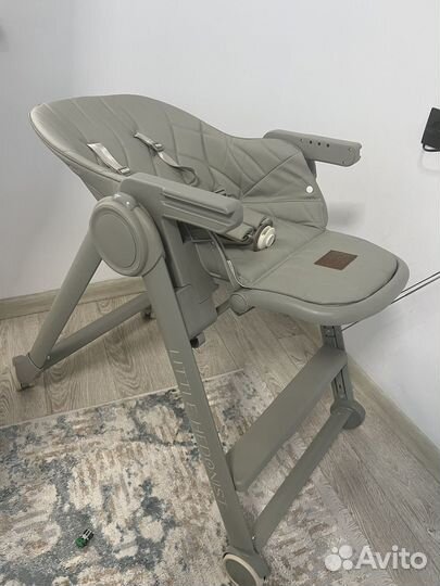 Детская коляска и стульчик для кормления