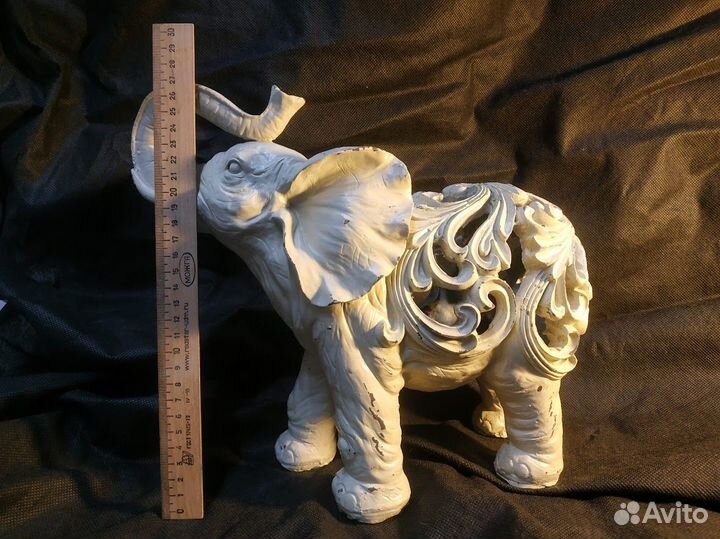Статуэтка слона