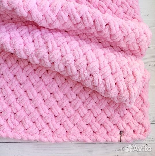 Плюшевый плед для новорождённых и не только