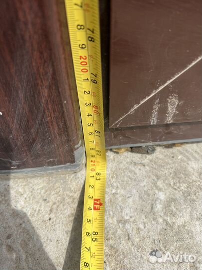 Дверь входная металлическая бу