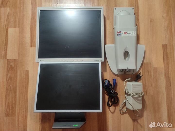 Монитор samsung