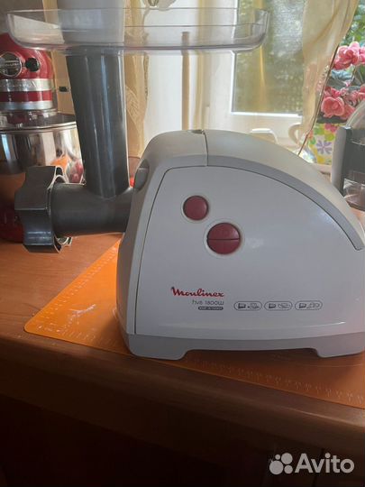 Мясорубка электрическая бу