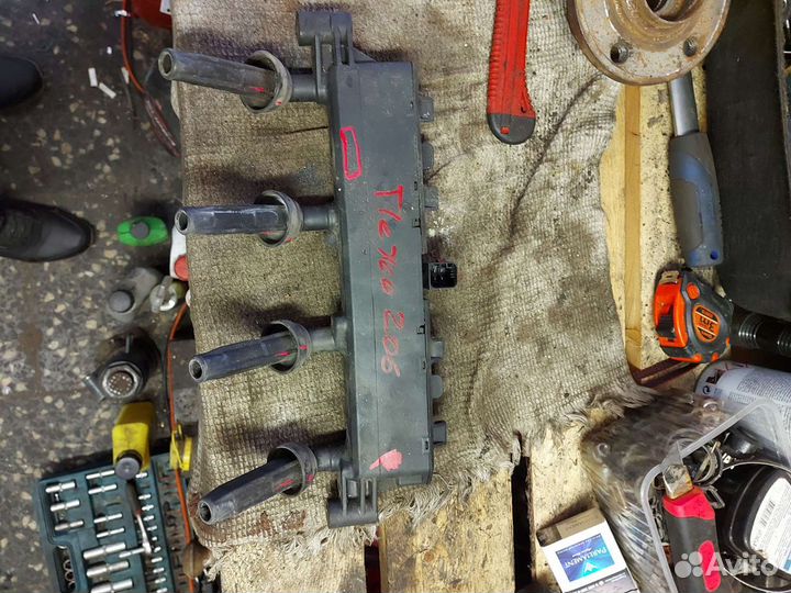 Катушка зажигания Peugeot 206