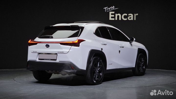 Lexus UX 2.0 CVT, 2020, 45 000 км