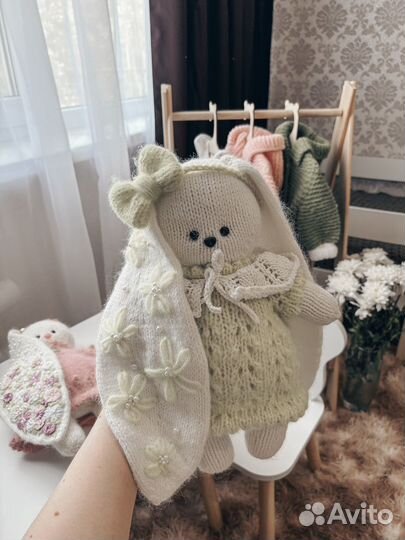 Вязаный зайчик
