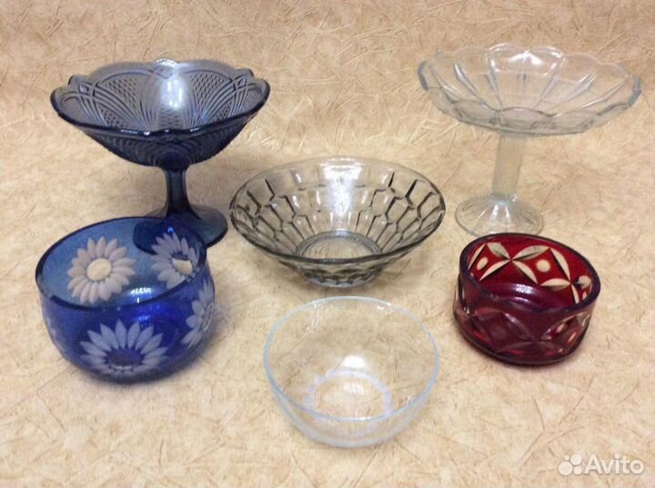 Ваза фруктовница на ножке