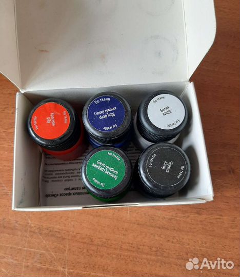 Акриловые краски для ткани