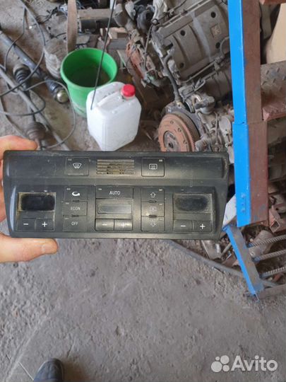 Блок переключения печки на ауди а6 С5 2003г