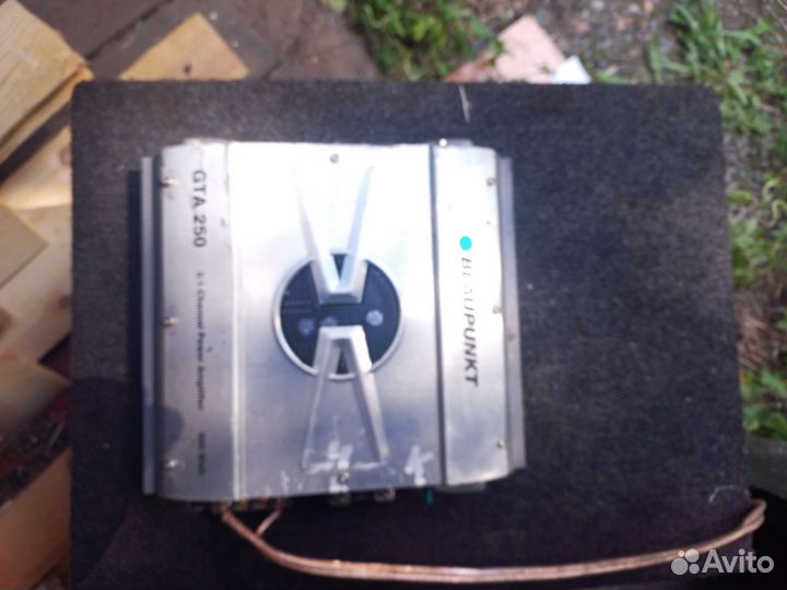 Сабвуфер и усилителем