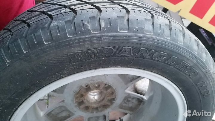 Продается запасное колесо от Рейндж Ровера Вок 5л