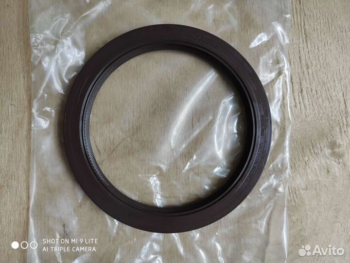 Сальник каленвала задний