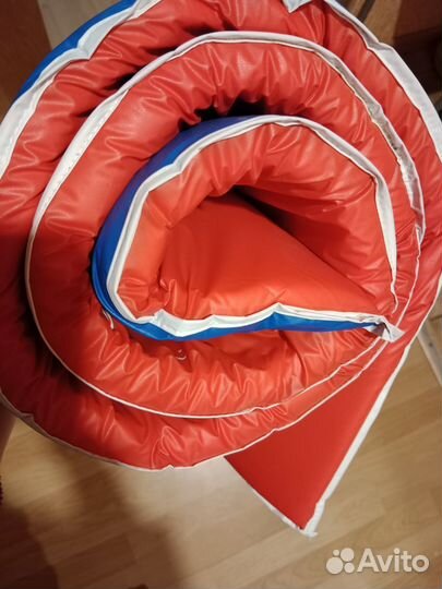 Мат гимнастический складной