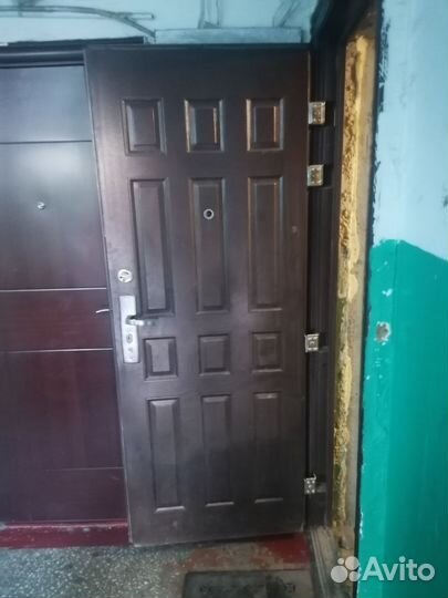 Дверь входная металлическая