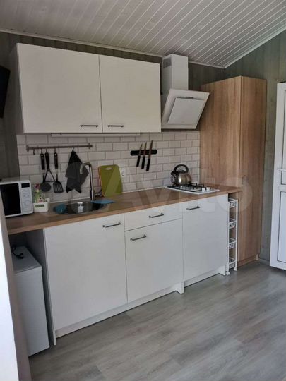 Дом 24 м² на участке 5 сот.