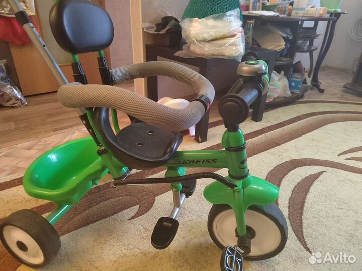 Велосипед с родительской ручкой