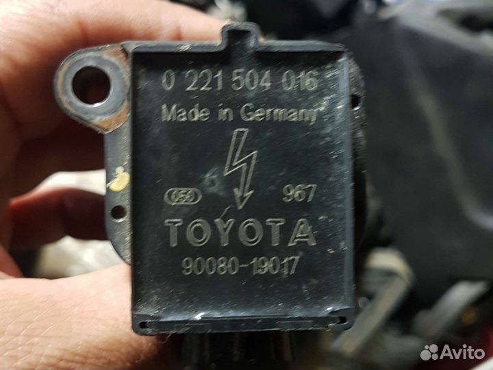 Катушка зажигания Toyota 0221504016