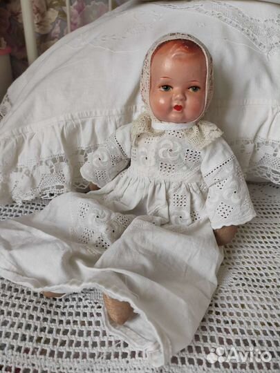 Кукла антикварная