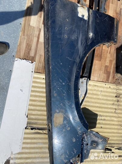 Крылья Crown 121