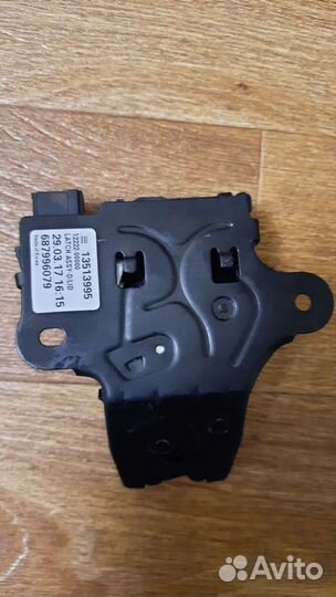 Запчасти багажника