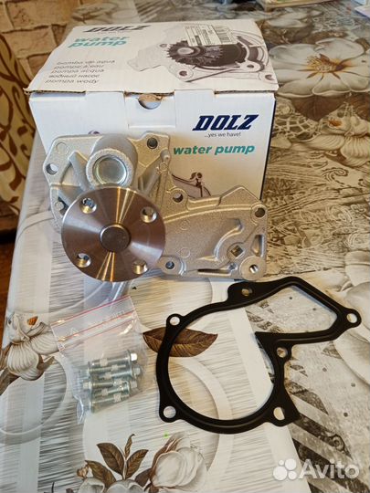 Водяная помпа Dolz