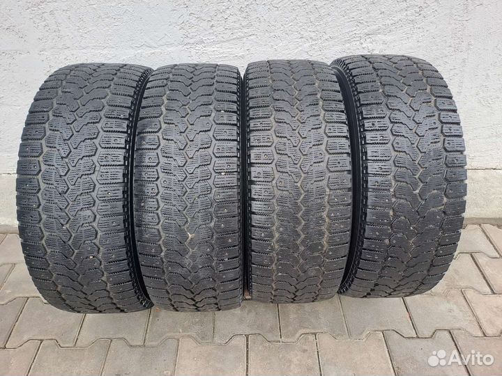 Yokohama Ice Guard Stud IG55 225/55 R18 98Q