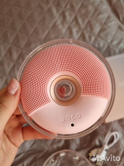 Массажер для лица с ультразвуковой очисткой