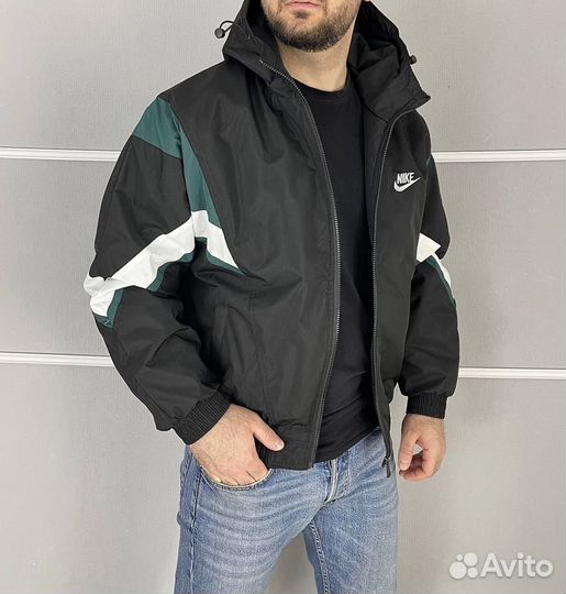 Весенняя куртка nike