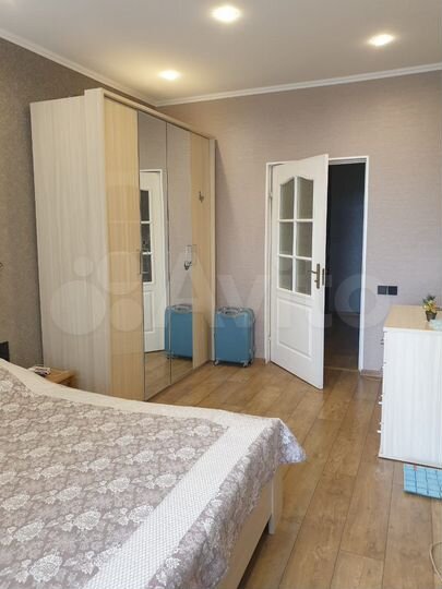 2-к. квартира, 65 м², 2/2 эт.