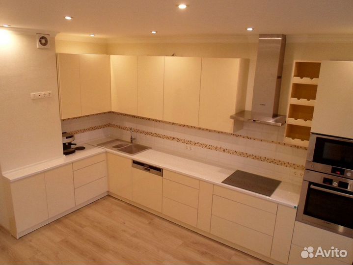 Кухонный гарнитур 