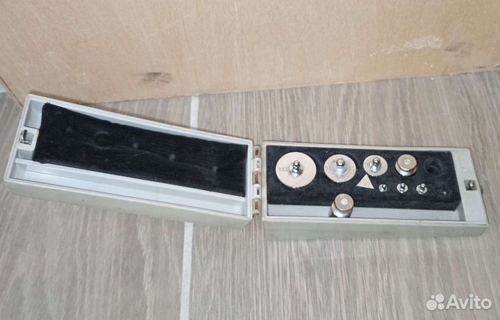 Набор гирь Г-2-210