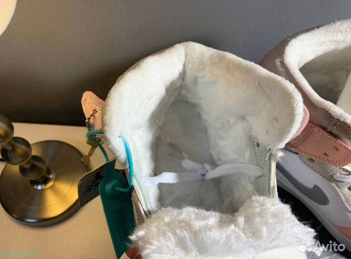 Зимние кроссовки nike jordan