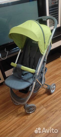 Коляска прогулочная