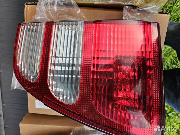 Задние фонари Toyota land cruiser 100 - 2003 г