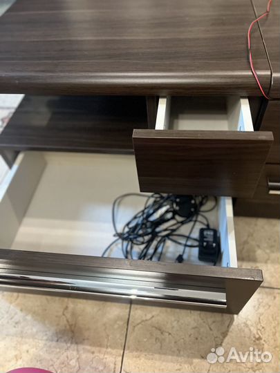 Тумба прикроватная