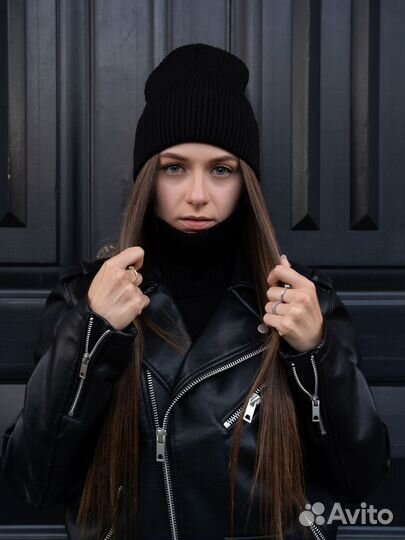 Шапка и шарф баф снуд в подарок. черный комплект
