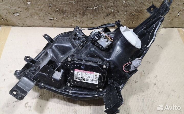 Фара правая xenon daihatsu move l175
