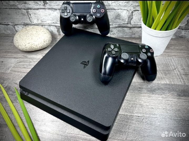 Sony playstation 4 slim