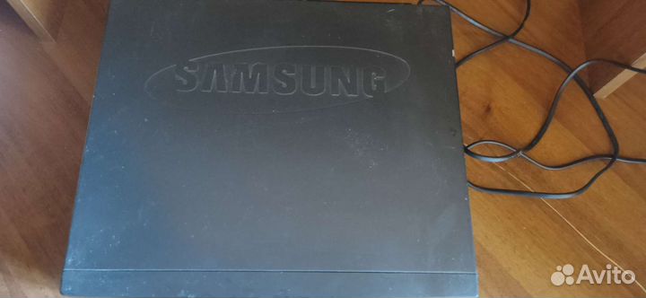 Видеомагнитофон Samsung