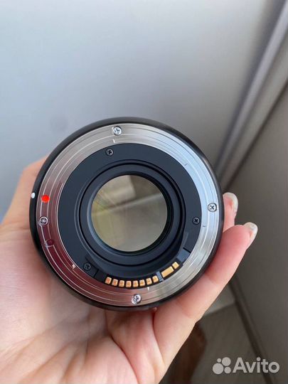 Объектив Sigma 18-35, 1.8 DC