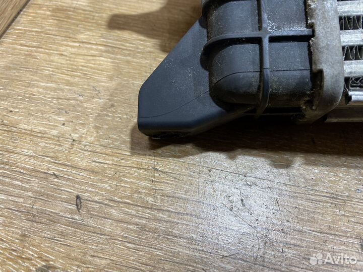 Интеркулер Volkswagen Touran TDI 128386