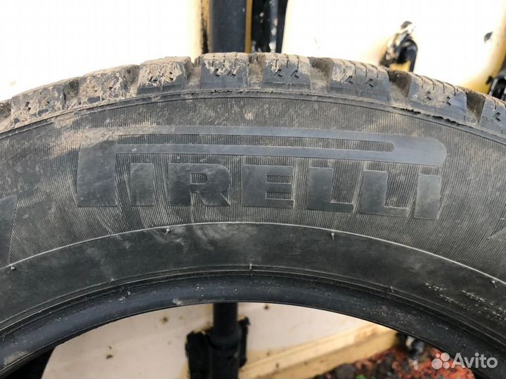 Pirelli Ice Zero 2 235/60 R18 107H
