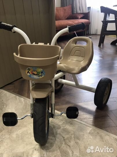 Детский трехколесный велосипед