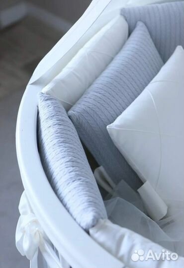 Бортики и балдахин в детскую кроватку