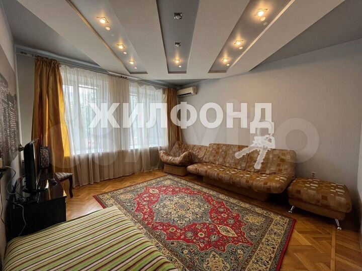2-к. квартира, 53 м², 1/5 эт.