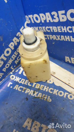 Бачок омывателя. ЗИЛ 130 грузовой АВТОМОБИЛЬ 6.0L