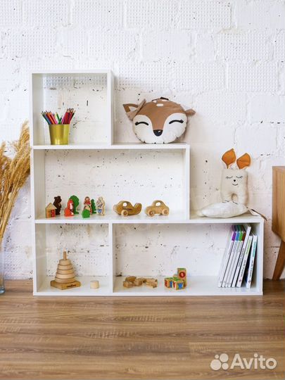 Стеллаж для игрушек