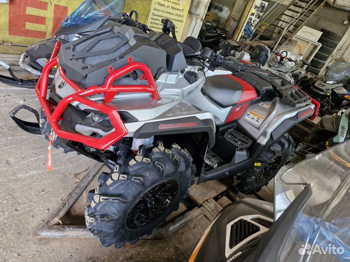 BRP Outlander 1000R XMR