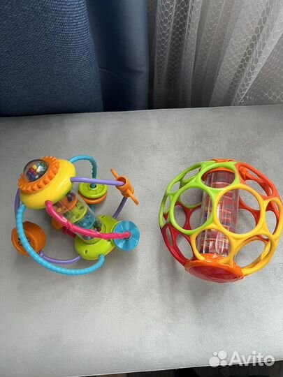 Развивающие игрушки погремушки Oball,Veld Co