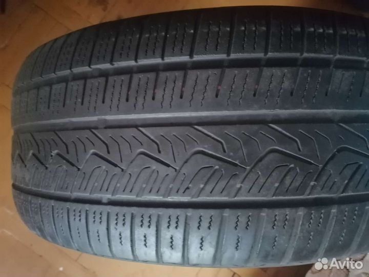 Nitto NT421Q 235/55 R17 99V